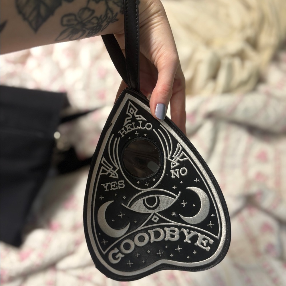 Spirit Board Black Crossbody Bag with matching Planchette Wristlet - Picture 3 of 13